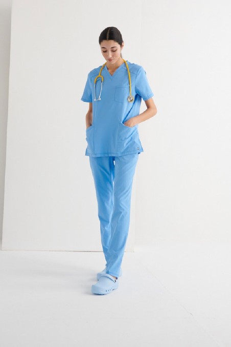 Casaca Sanitaria Cuello V Phoenix 23.24 – WORKERS UNIFORMES
