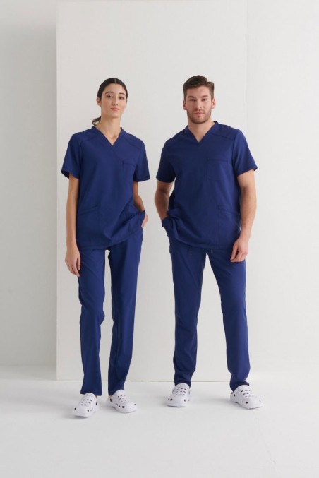 Casaca Sanitaria Cuello V Phoenix 23.24 – WORKERS UNIFORMES