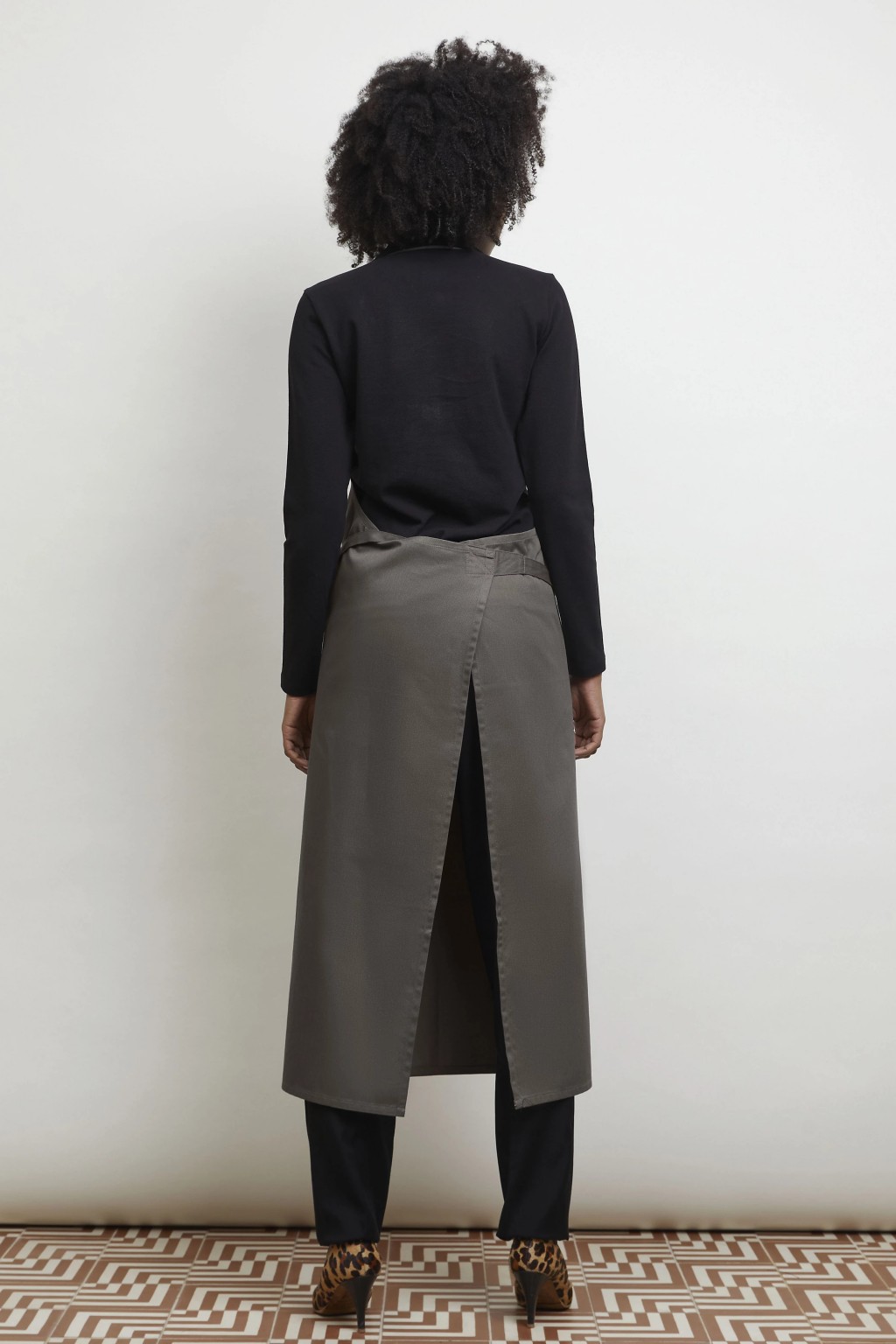 Delantal con peto NEOBLU EDGAR | WORKERS UNIFORMES