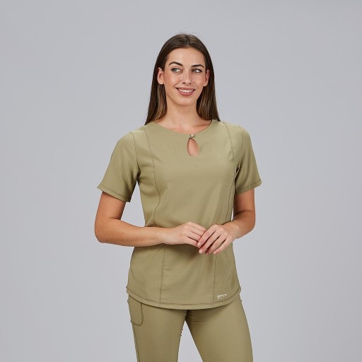 Blusa sanitaria mujer María escote lágrima cómoda | Workers Uniformes