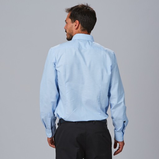 Camisa hombre slim fit para hostelería y hoteles | Workers Uniformes 2